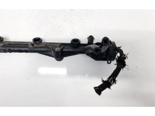 Топливная рампа 032133319, 032133319 Volkswagen Golf III