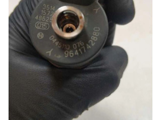 Форсунка 0445110076    Peugeot Expert   