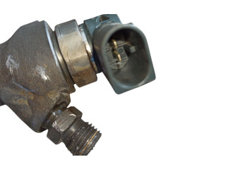 Форсунка 03L130277J Volkswagen Touran II CFHC