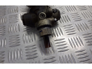 Топливная рампа 9656391680   Citroen C5  