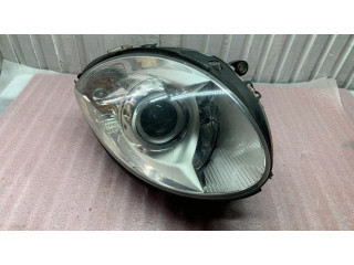 Передняя фара  