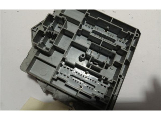 Блок предохранителей  51742420, 51742420   Alfa Romeo GT    