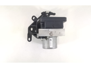 Блок АБС 1103541-00-A, 1044745-00-B Tesla Model 3 2017 - года