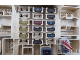 Блок предохранителей     Lexus IS 200-300    