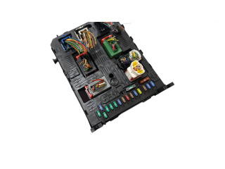   Pojistková skříňka 9664059080, 281201930C   Peugeot 3008  2010