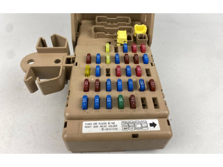 Блок предохранителей 82201FG010   Subaru Forester SH    