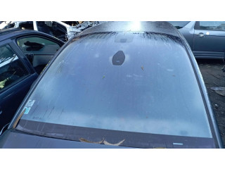 Переднее стекло