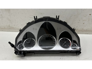 Přístrojová deska Mercedes-Benz E W212 2010 A2125409547