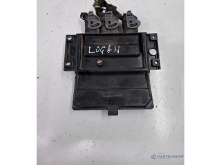 Блок управления двигателем Блок управления 8200513058   Dacia Logan I