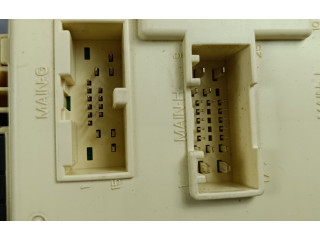 Блок предохранителей 8219036240   SsangYong Rexton    