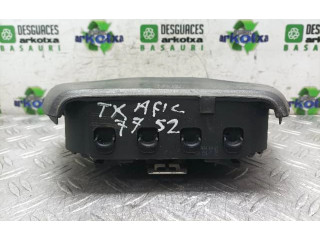 Подушка безопасности двери    Renault Trafic I