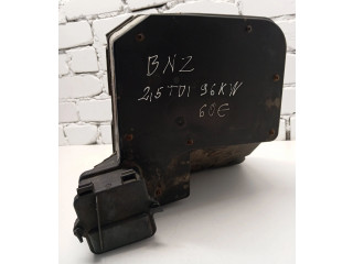 Pojistková skříňka 7H0129601J, 7H0129601M Volkswagen Transporter - Caravelle T5 2007