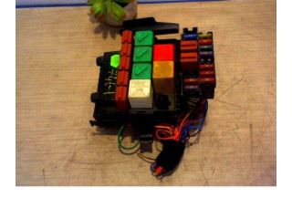 Pojistková skříňka Ford 2003