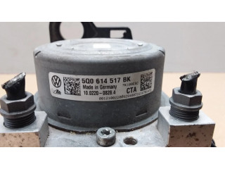 Jednotka ABS 5Q0614517BK, 1002200828   Volkswagen Golf VII 2015