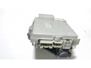 Блок предохранителей 8267030250 Lexus GS 300 350 430 450H
