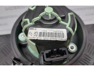 Pojistková skříňka Вентилятор печки T1011131B Peugeot 308 SW 2012