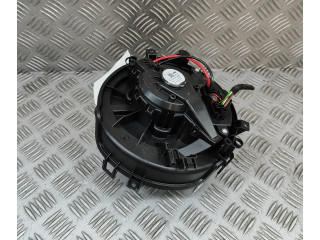 Вентилятор печки 5WC819015A, T72368C Audi Q2 -