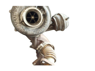  Турбина Volvo XC90  8689592         