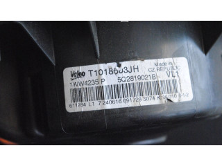 Вентилятор печки 5Q02819021B Volkswagen Golf VII