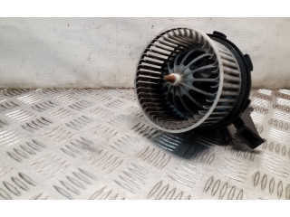 Вентилятор печки    U0854003   Audi Q5 SQ5