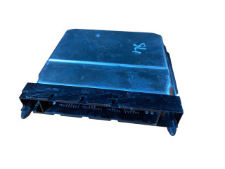 Блок управления двигателя 08675761   Volvo XC90