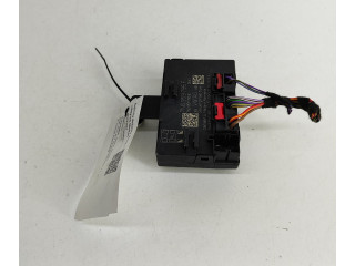 Блок управления дверью 7N0959795F, 7N0959795E Skoda Yeti (5L)