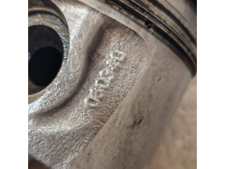 Поршень 080340 Nissan NV300 для дизельного двигателя 1.6