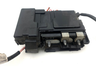 Блок предохранителей 30659092 Volvo S60