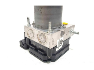 Блок АБС 6C0614517R, 6C0907379T Skoda Fabia Mk3 (NJ) 2015 - 2021 года