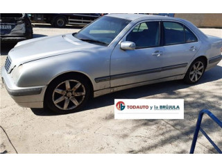 Vstřikovací lišta A6130700095 Mercedes-Benz E W210