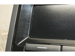 Радио/ проигрыватель CD/DVD / навигация 1K0035186AN    Volkswagen Jetta VI  CAYC 