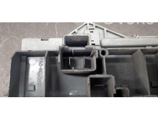 Блок предохранителей 51739431 Fiat Idea