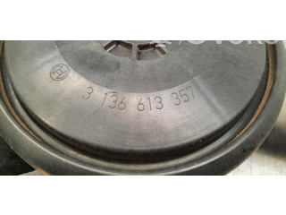 Комплект вентиляторов 3136613357 Ford Transit Custom