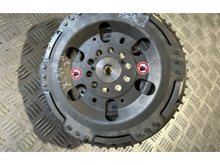 Генератор 31473617 Volvo XC90