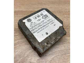 Блок подушек безопасности 1J0909608, 5WK4154 Skoda Octavia Mk1 (1U)