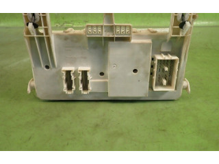 Ящик предохранителей (комплект) 31268178   Volvo V50