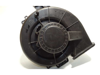 Вентилятор печки       Audi A1  2010 - 2018 года   