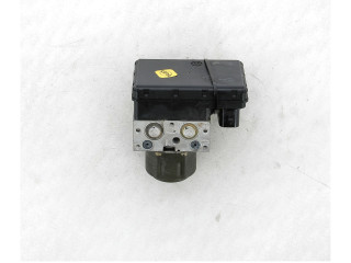 Блок АБС 4405013070, J0-4904W   Toyota  Corolla Verso E121  2001 - 2004 года