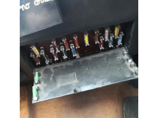   Pojistková skříňka    Renault 18 