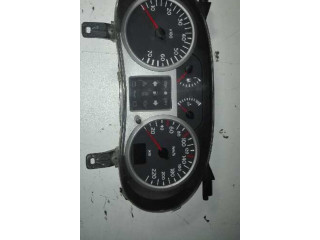 Панель приборов 8200261102 Renault Clio II