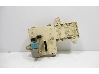 Блок предохранителей Lexus IS 200-300