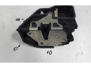 Zámek zadních dveří    BMW 5 E60 E61 2006