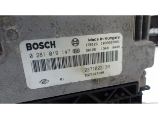 Блок управления двигателем Блок управления 237102213R   Dacia Dokker
