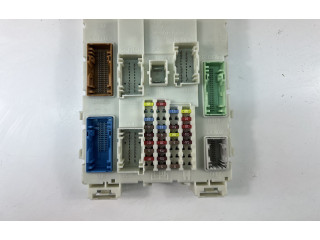 Pojistková skříňka 31394963 Volvo V40 2014