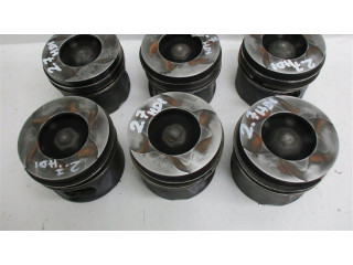 Поршень Land Rover Discovery Sport