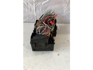 Pojistková skříňka AV6T-14A067, AV6T-14A067 Ford C-MAX II 2014