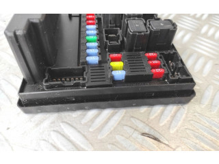 Pojistková skříňka 284B7JD02A Nissan Qashqai 2009