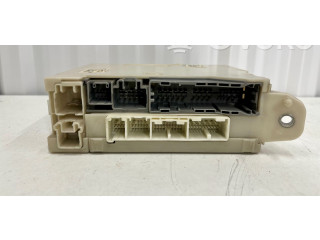   Pojistková skříňka 8267230131, 8273030272   Lexus GS 300 350 430 450H 2006