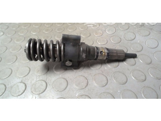 Форсунка 03G130073B, 03G130073BX    Volkswagen Touran I   