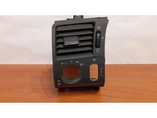 Воздушная решётка окна